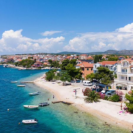 Family Friendly Seaside Apartments Brodarica, Sibenik - 4833 Brodarica  Eksteriør bilde