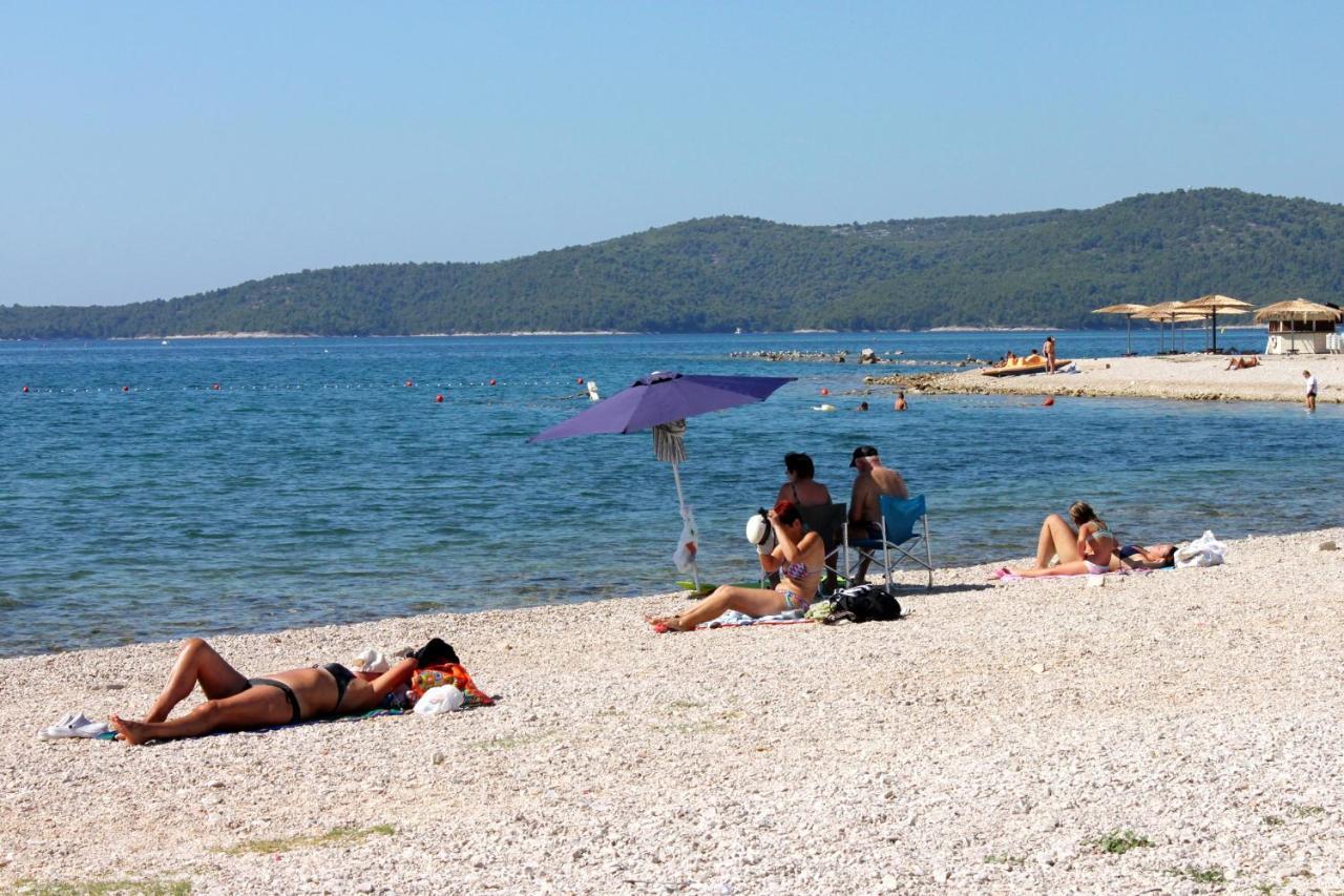 Family Friendly Seaside Apartments Brodarica, Sibenik - 4833 Brodarica  Eksteriør bilde