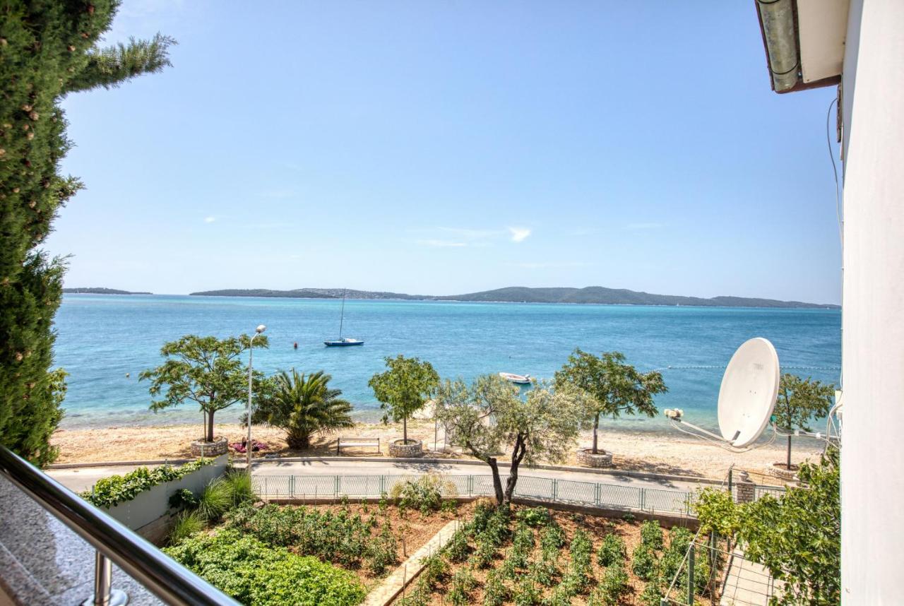 Family Friendly Seaside Apartments Brodarica, Sibenik - 4833 Brodarica  Eksteriør bilde
