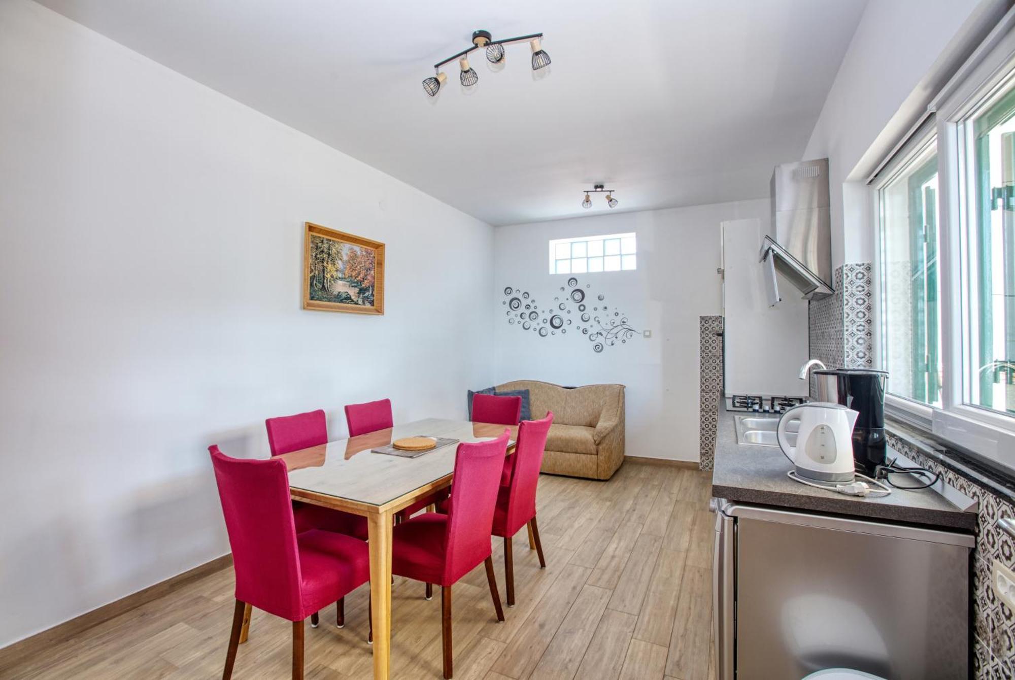 Family Friendly Seaside Apartments Brodarica, Sibenik - 4833 Brodarica  Rom bilde