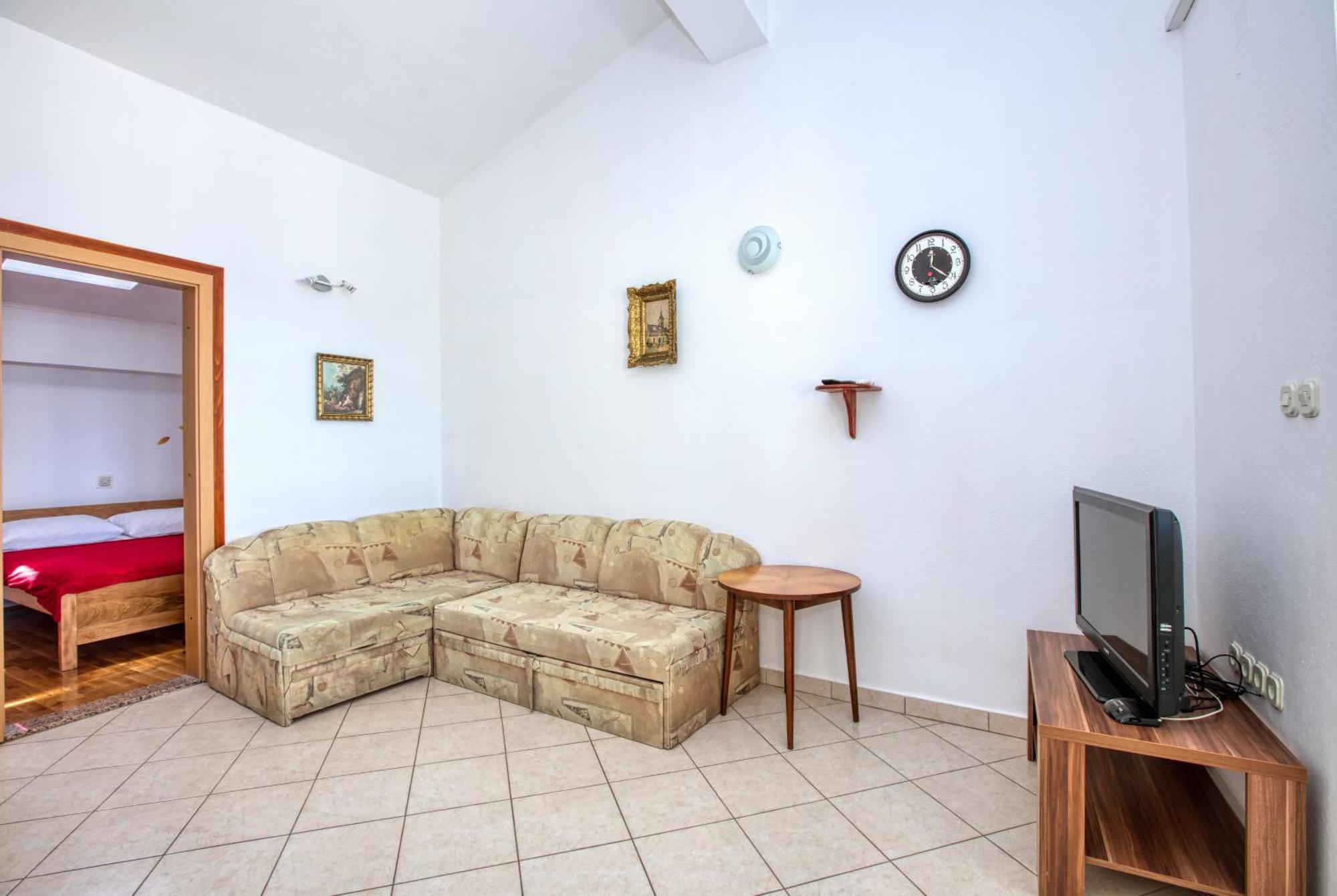 Family Friendly Seaside Apartments Brodarica, Sibenik - 4833 Brodarica  Rom bilde
