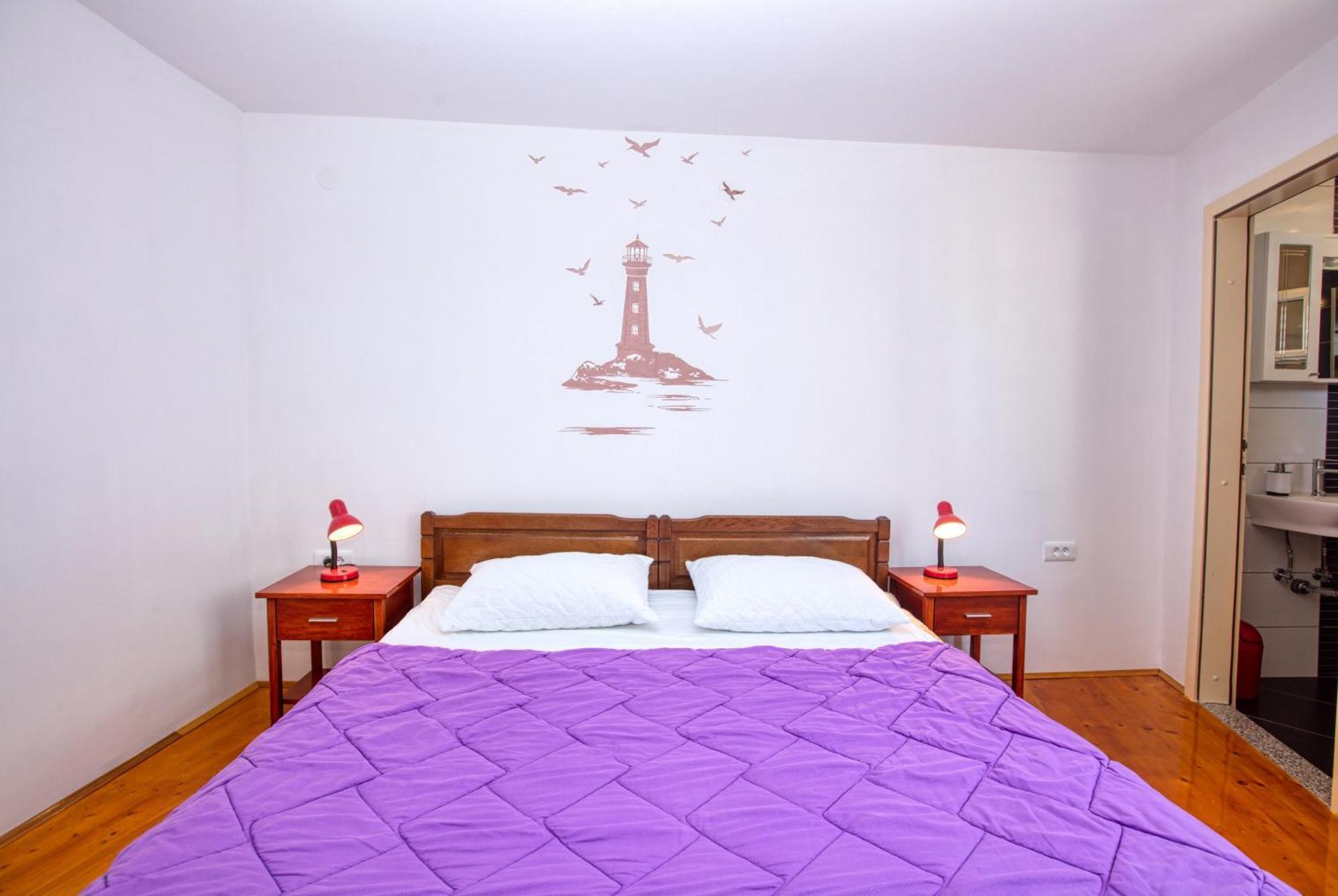 Family Friendly Seaside Apartments Brodarica, Sibenik - 4833 Brodarica  Rom bilde