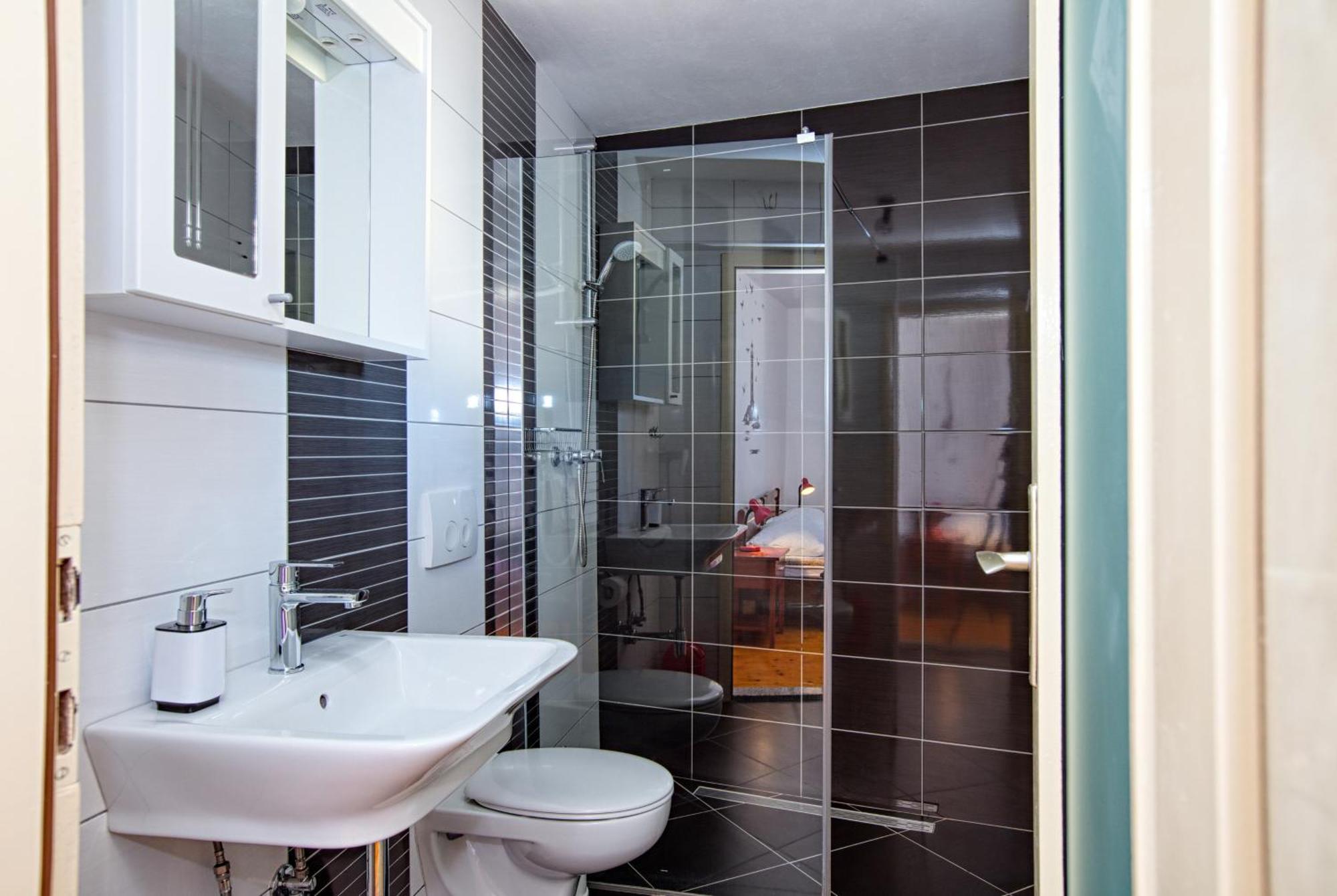 Family Friendly Seaside Apartments Brodarica, Sibenik - 4833 Brodarica  Rom bilde